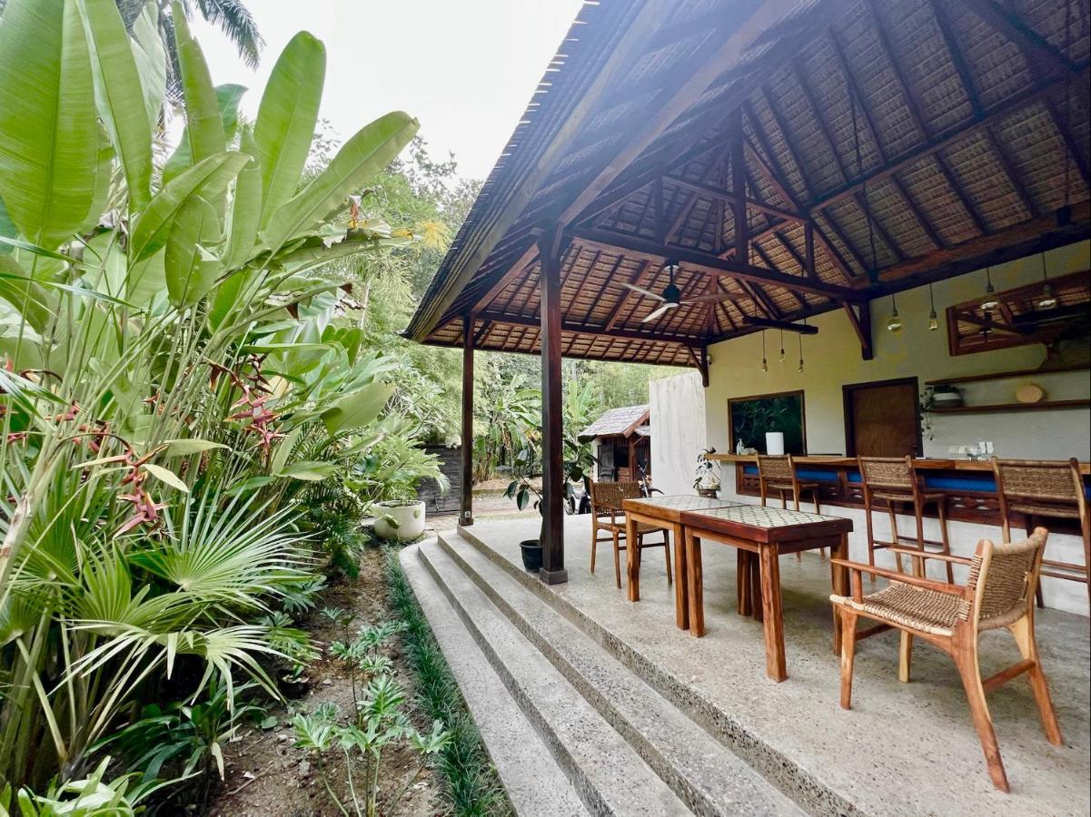 Jati Kuta Lombok Hotel Екстериор снимка